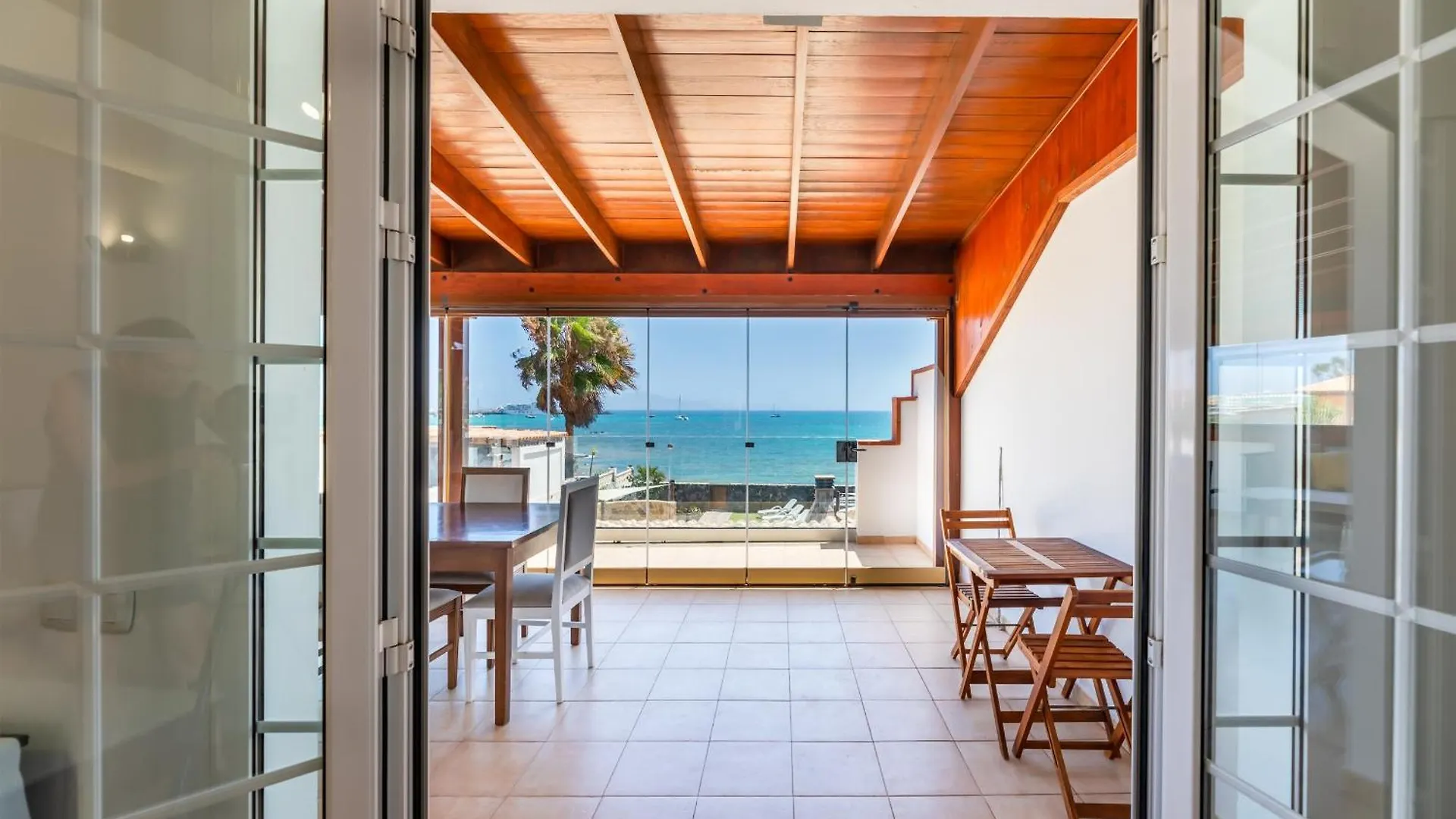 Villa Marina I Beachfront Corralejo By Holidays Home