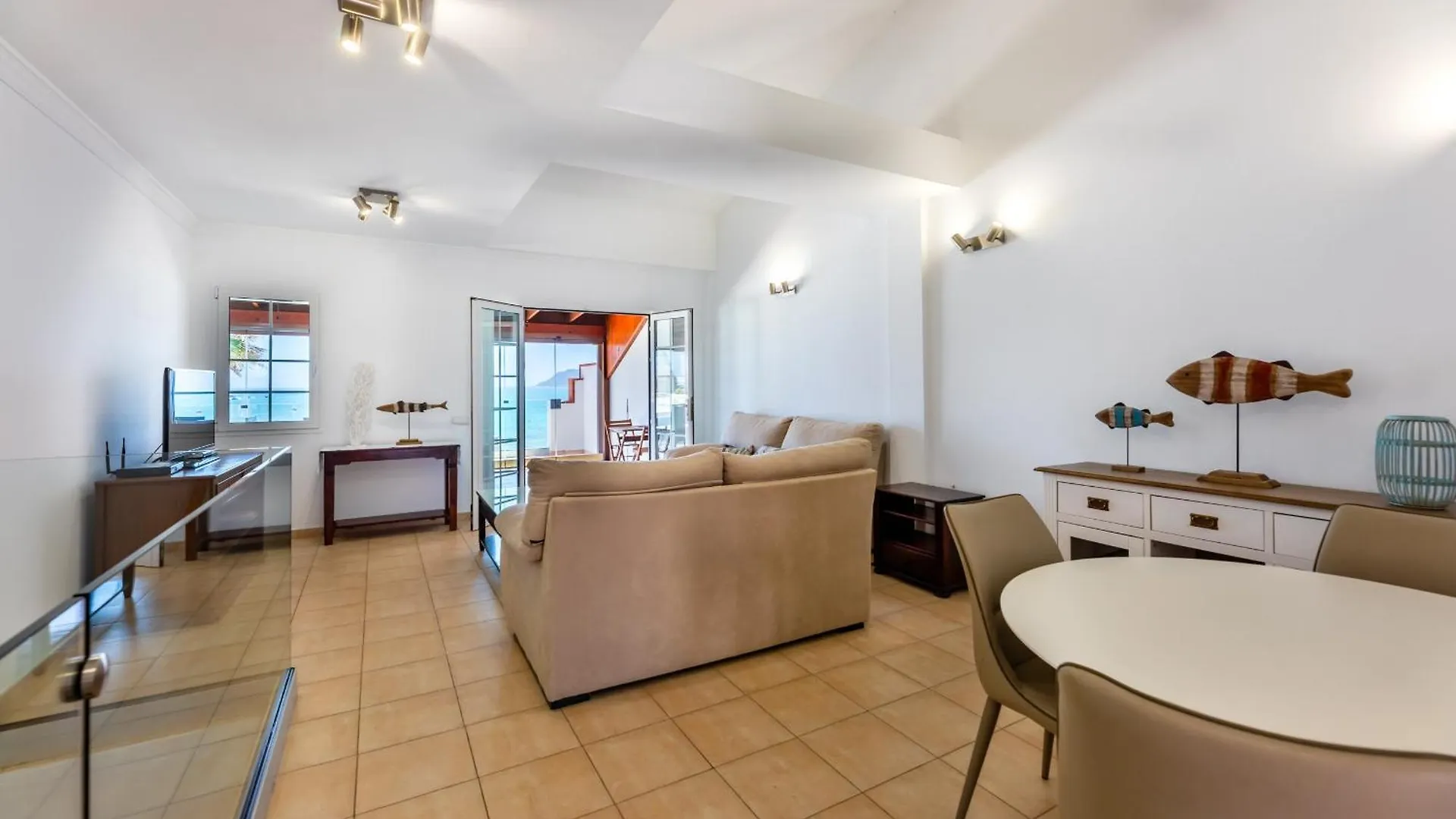 Villa Marina I Beachfront Corralejo By Holidays Home
