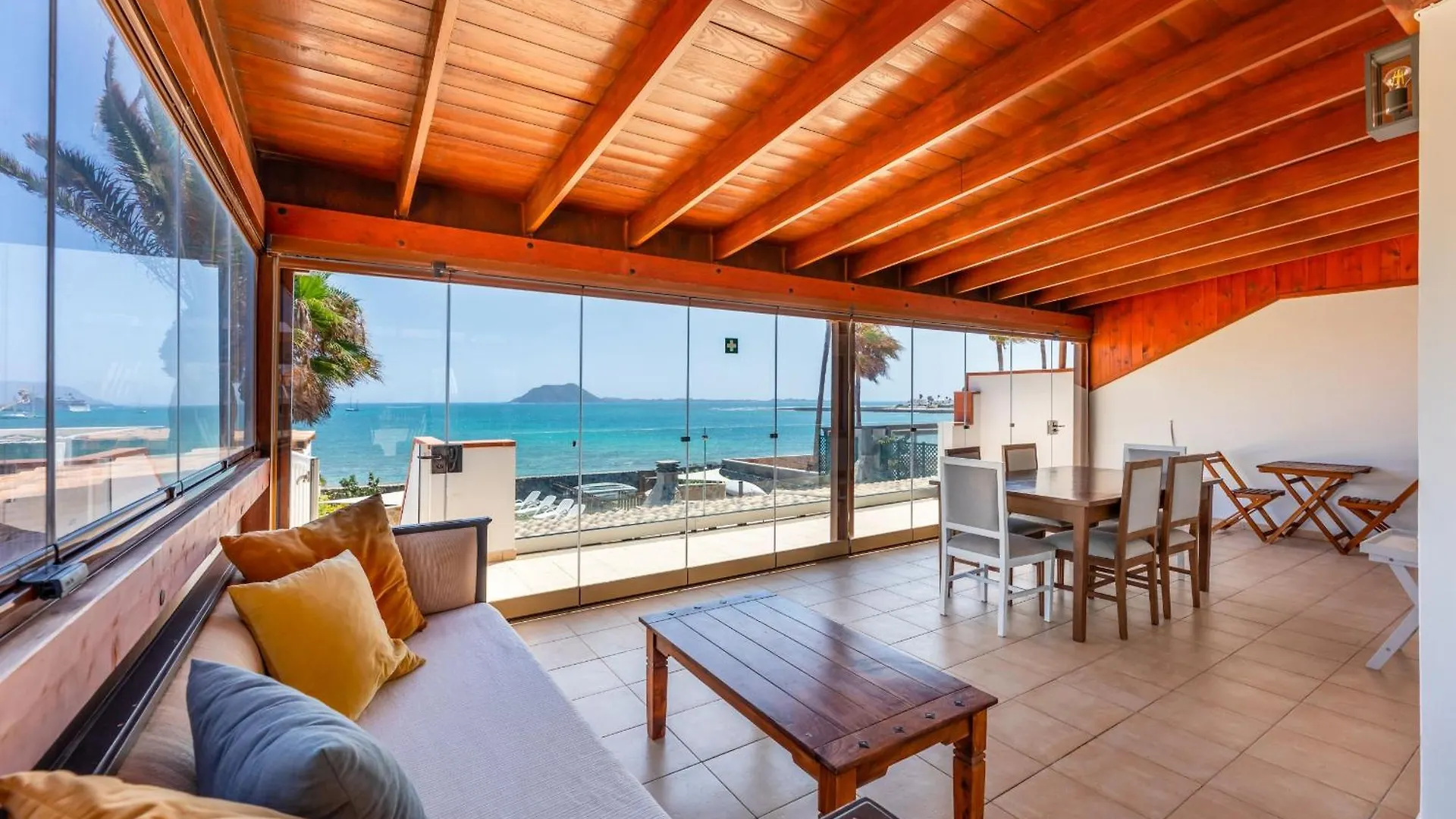 Villa Marina I Beachfront Corralejo By Holidays Home Spanien